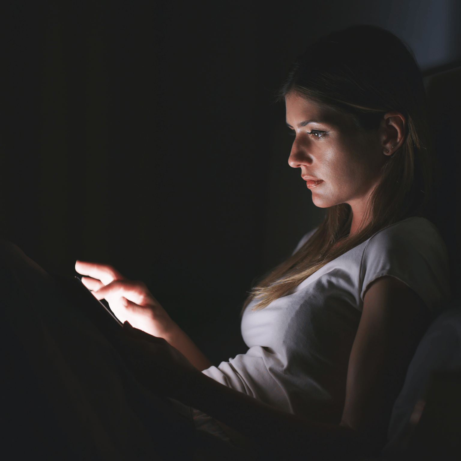 Vrouw met gsm/Femme avec gsm
